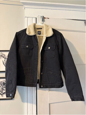 GAP Black Denim Jean Jacket Sherpa Lined